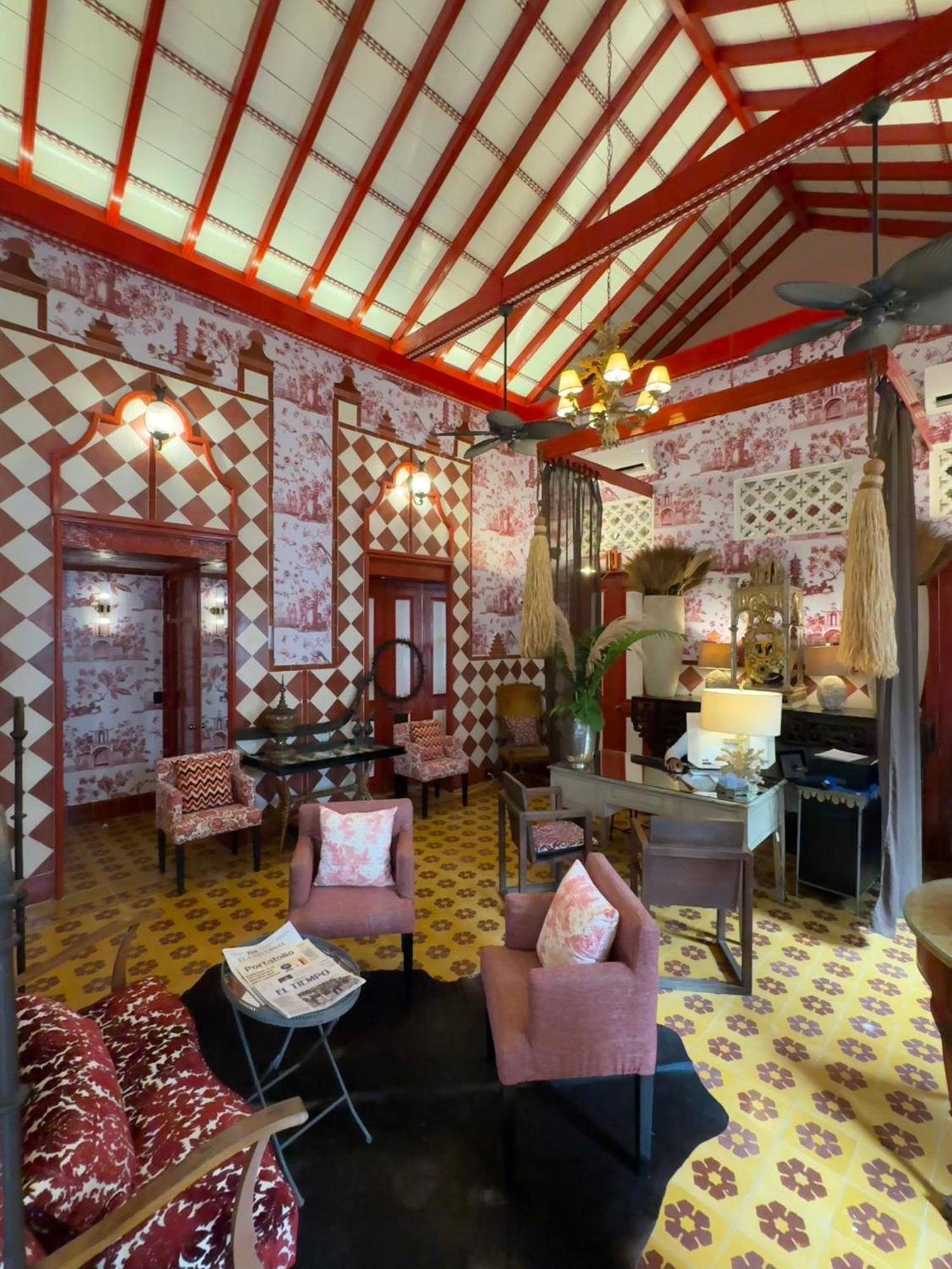 Hotel Casa Lola Deluxe Gallery Картахена Экстерьер фото